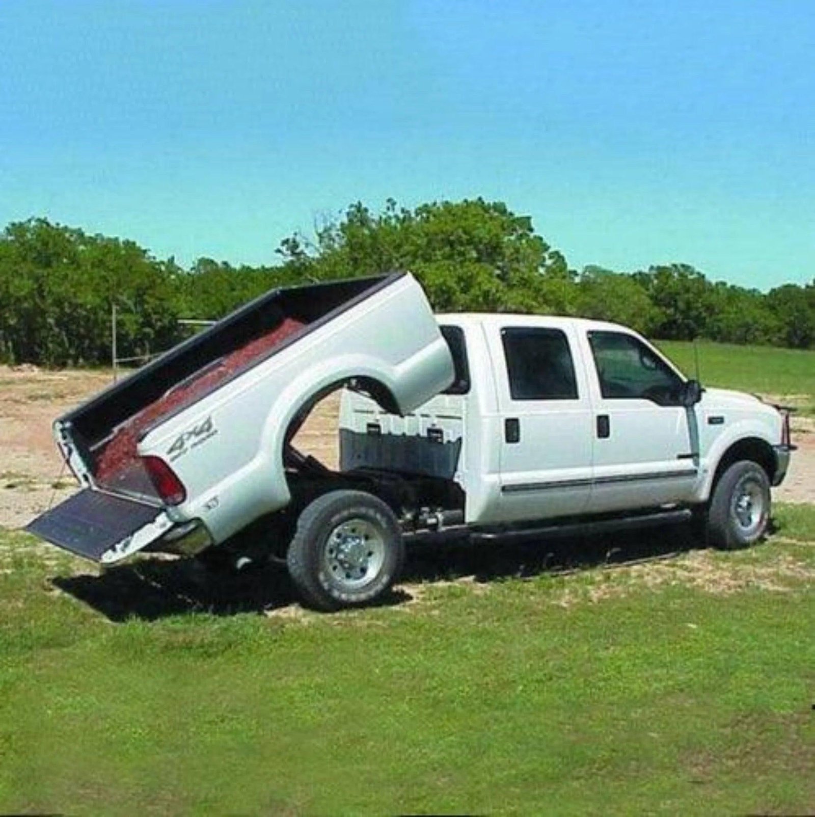 Upgrade Your Pickup with a Dump Bed Kit _ DIY Guide