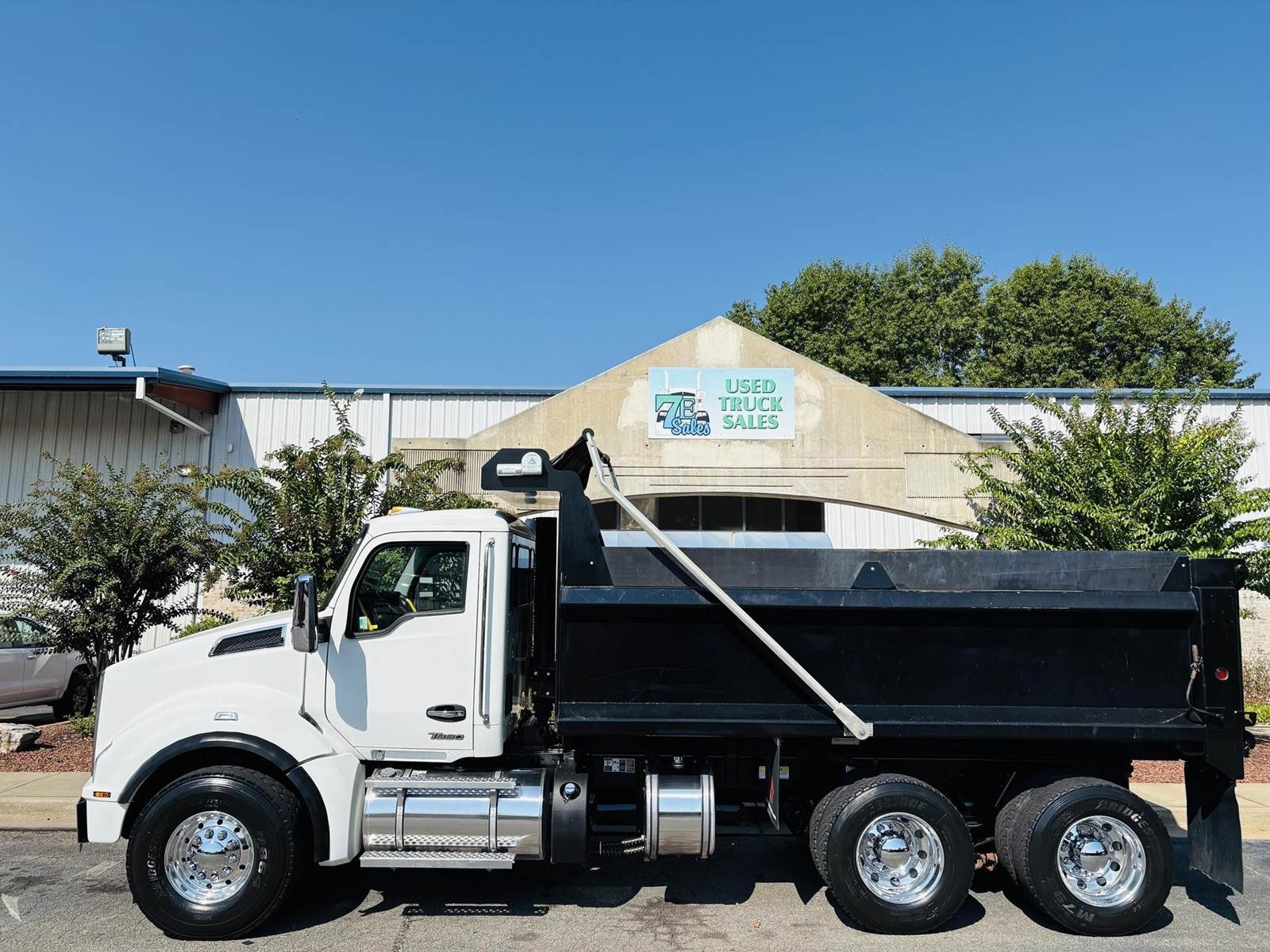 Find Dump Trucks for Sale in South Carolina _ Top Deals