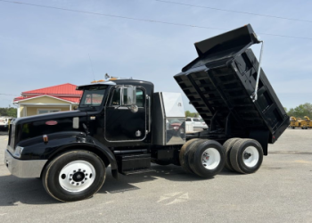 Used Peterbilt Dump Trucks_ Find Reliable & Affordable Rigs