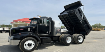 Used Peterbilt Dump Trucks_ Find Reliable & Affordable Rigs