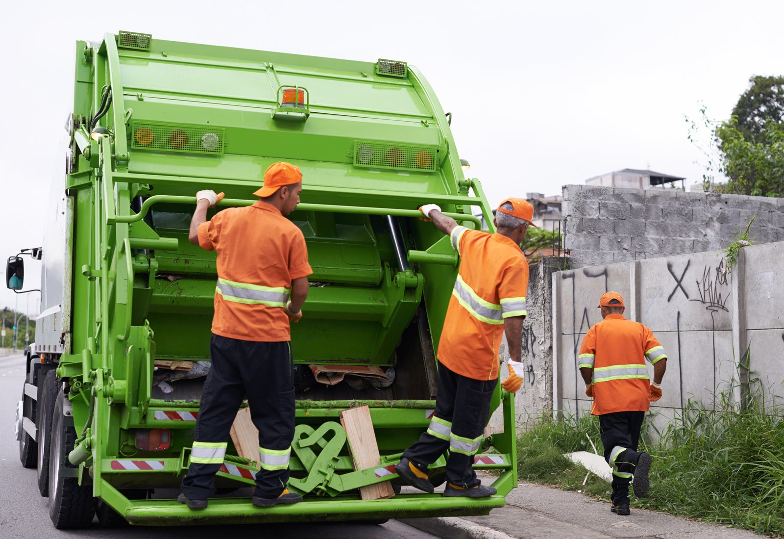 Waste Management Garbage Truck Driver Jobs & Career Guide