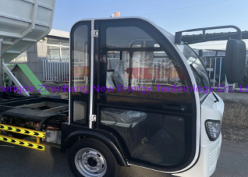 Best Rear Loader Garbage Trucks 2025_ Top Models & Features