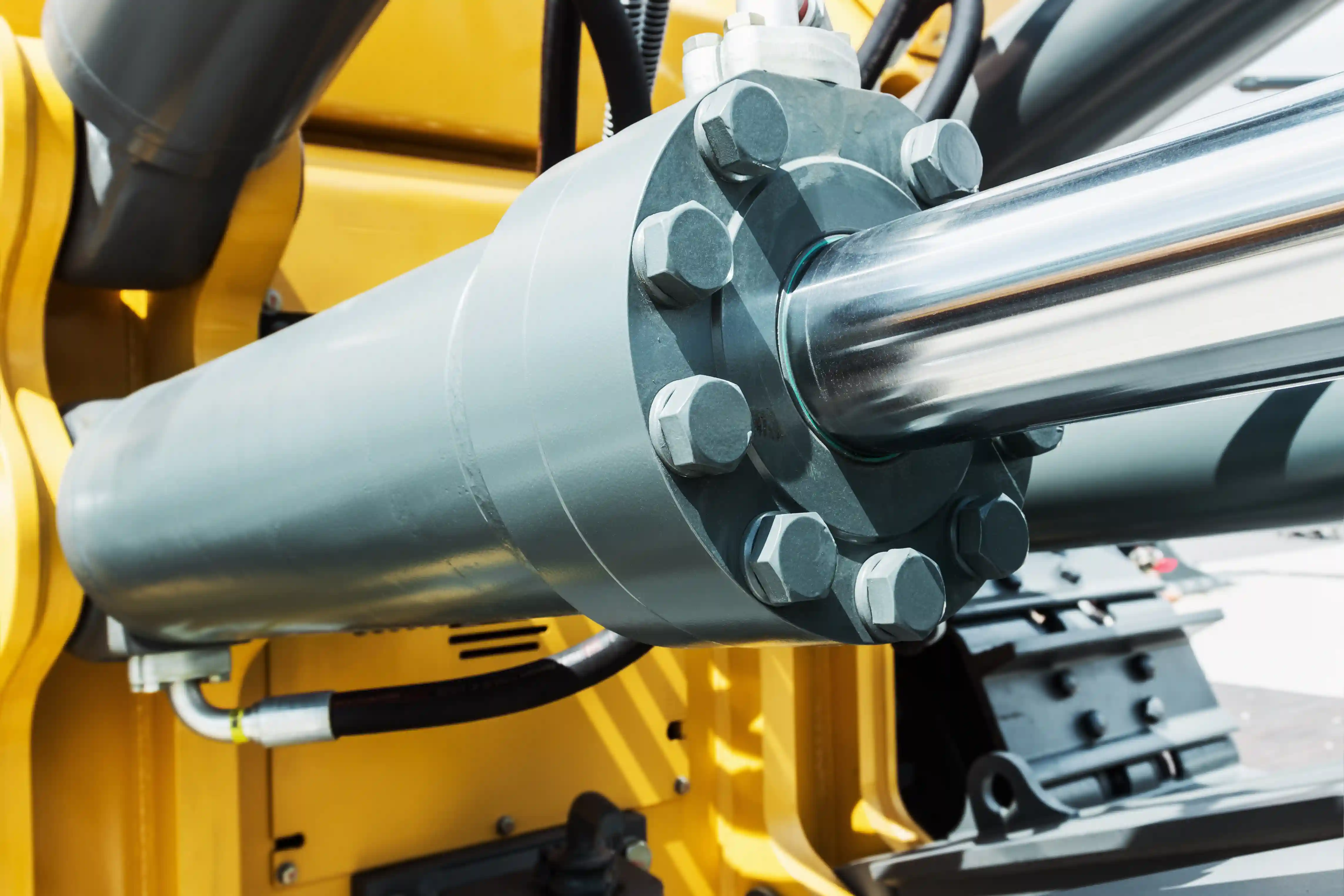 Expert Dump Truck Hydraulic Cylinder Repair Services Near You