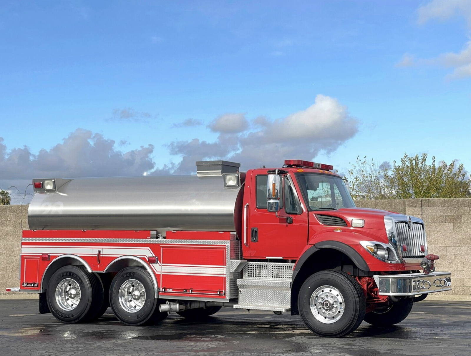 Find Your Fire Tender Truck for Sale _ Top Models & Prices