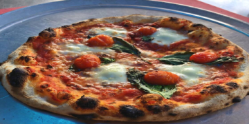 Wheels on Fire Pizza Truck_ Hot Pizza Delivered Near You