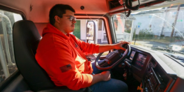 Garbage Truck Driver Salary_ What to Expect in 2024