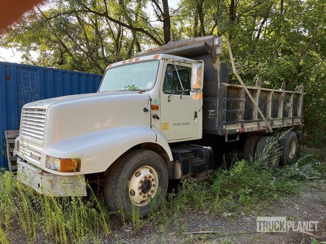 2000 International Dump Truck for Sale _ Reliable & Affordable