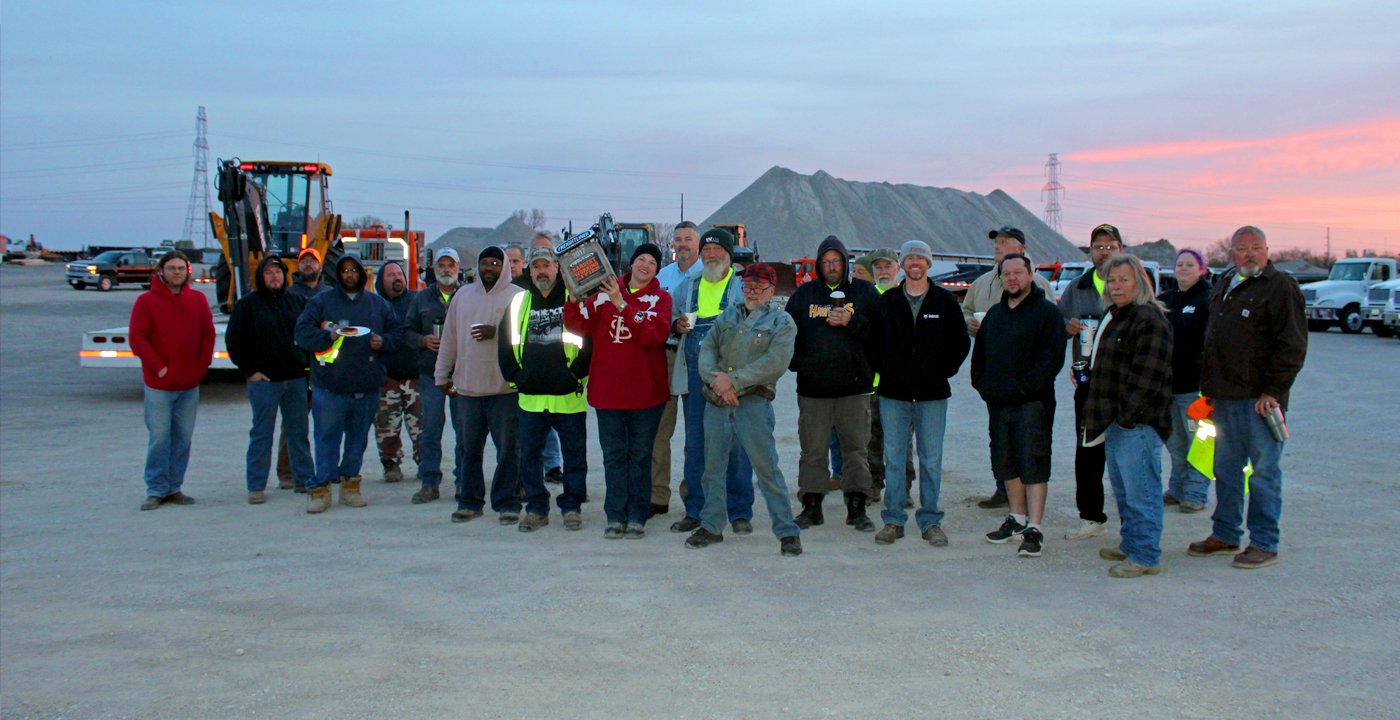 Find Dump Truck Jobs in Des Moines _ Hiring Now