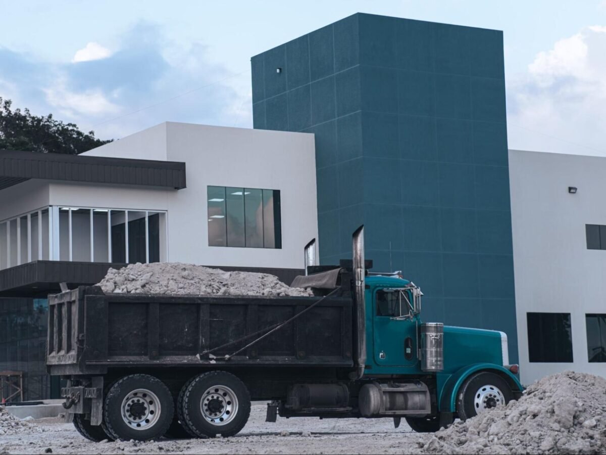 Dump Truck Financing for Startups_ A Guide to Your First Rig