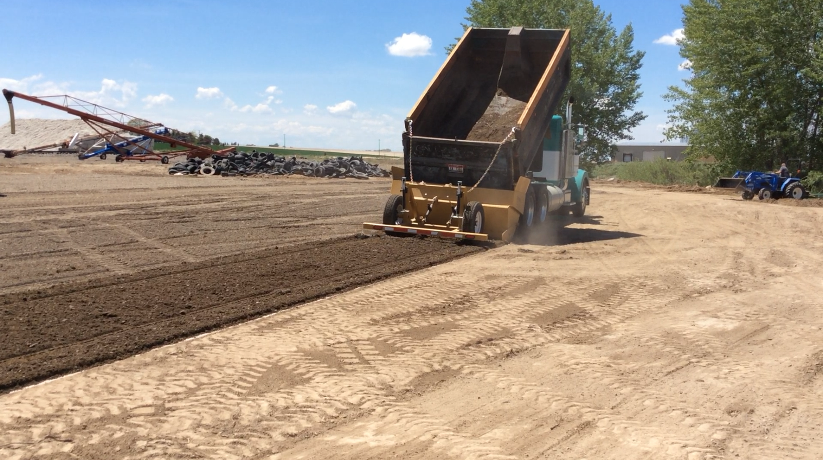 Dump Truck Gravel Spreader_ Efficient Hauling & Spreading Guide