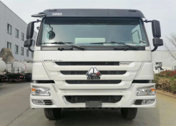 Mini Tanker Lorry Guide_ Uses, Types, and Key Specifications