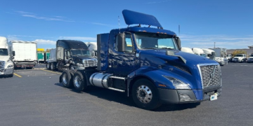 Day Cab Tractor for Sale_ Find Reliable Commercial Trucks