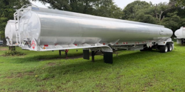 Top 10 Used Fuel Tankers for Sale_ Compare Prices & Specs