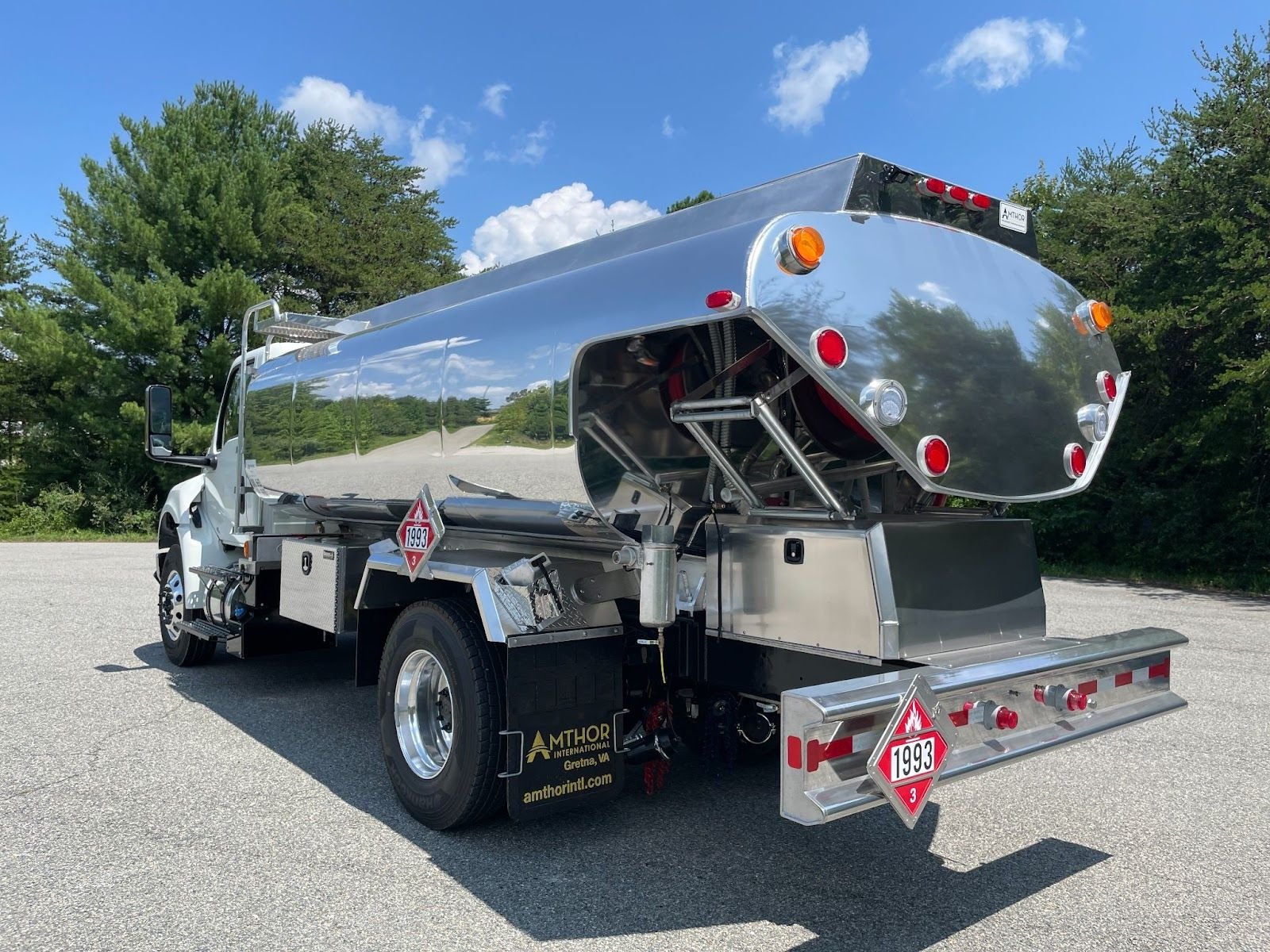 How to Rent a Lorry Tanker_ A Complete Guide & Price List