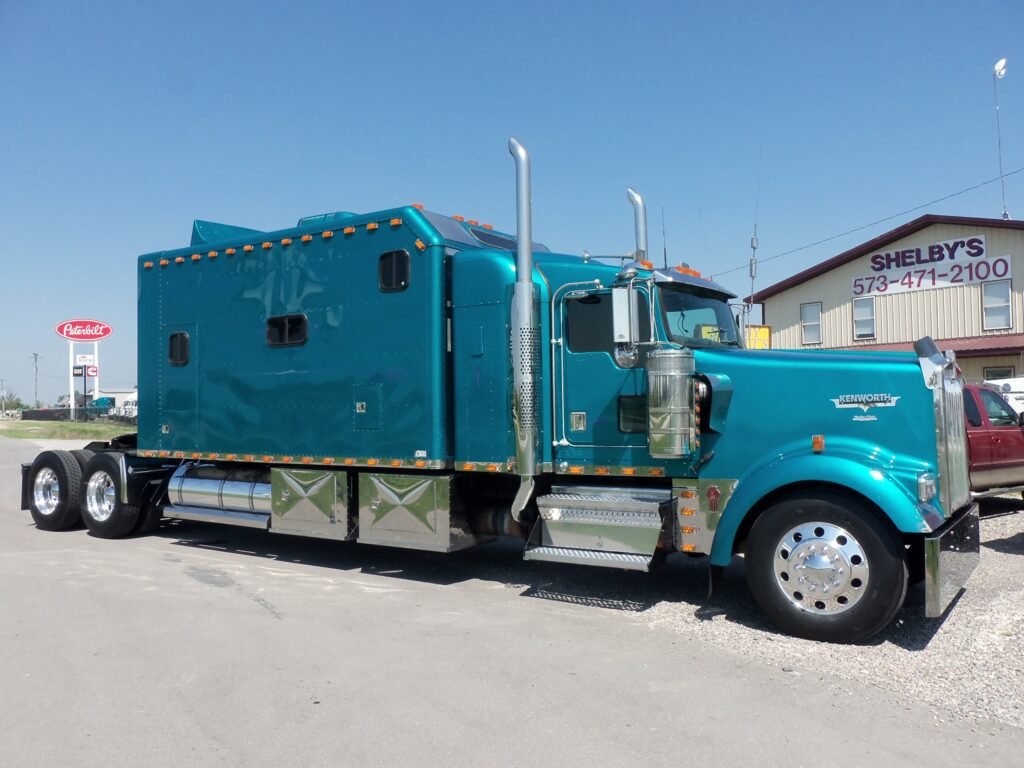 Need a Custom Sleeper Semi Truck_ Explore Trucks for Sale Here