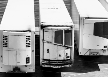 Your Guide to Hiring Dry Bulk Tankers & Carriers