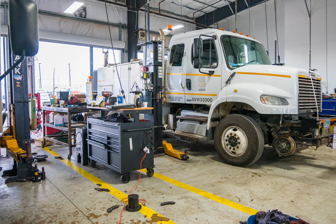 Find Expert Volvo Semi Truck Repair Shops Close to You