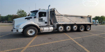 Where to Buy Used Quad Dump Trucks for Sale Near You