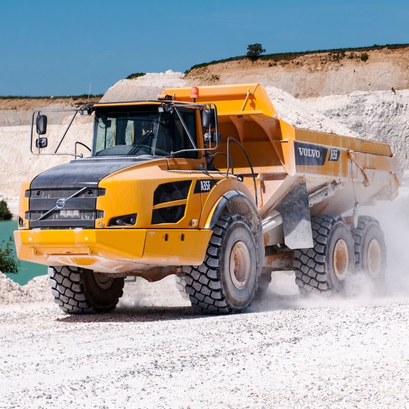 ADT vs Rigid Dump Trucks_ Choosing the Right Hauler