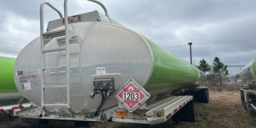 Used Fuel Tanker Trailers for Sale _ Reliable & Affordable Units