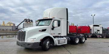 Where to Buy a Day Cab Tractor_ New & Used Listings