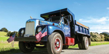 Mack Tandem Dump Truck Guide_ Specs, Features & Buying Tips