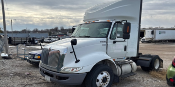 Find Quality Used International Semi Trucks for Sale
