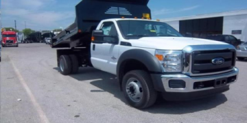 Rent Small Dump Trucks _ Affordable & Reliable Short-Term Hire