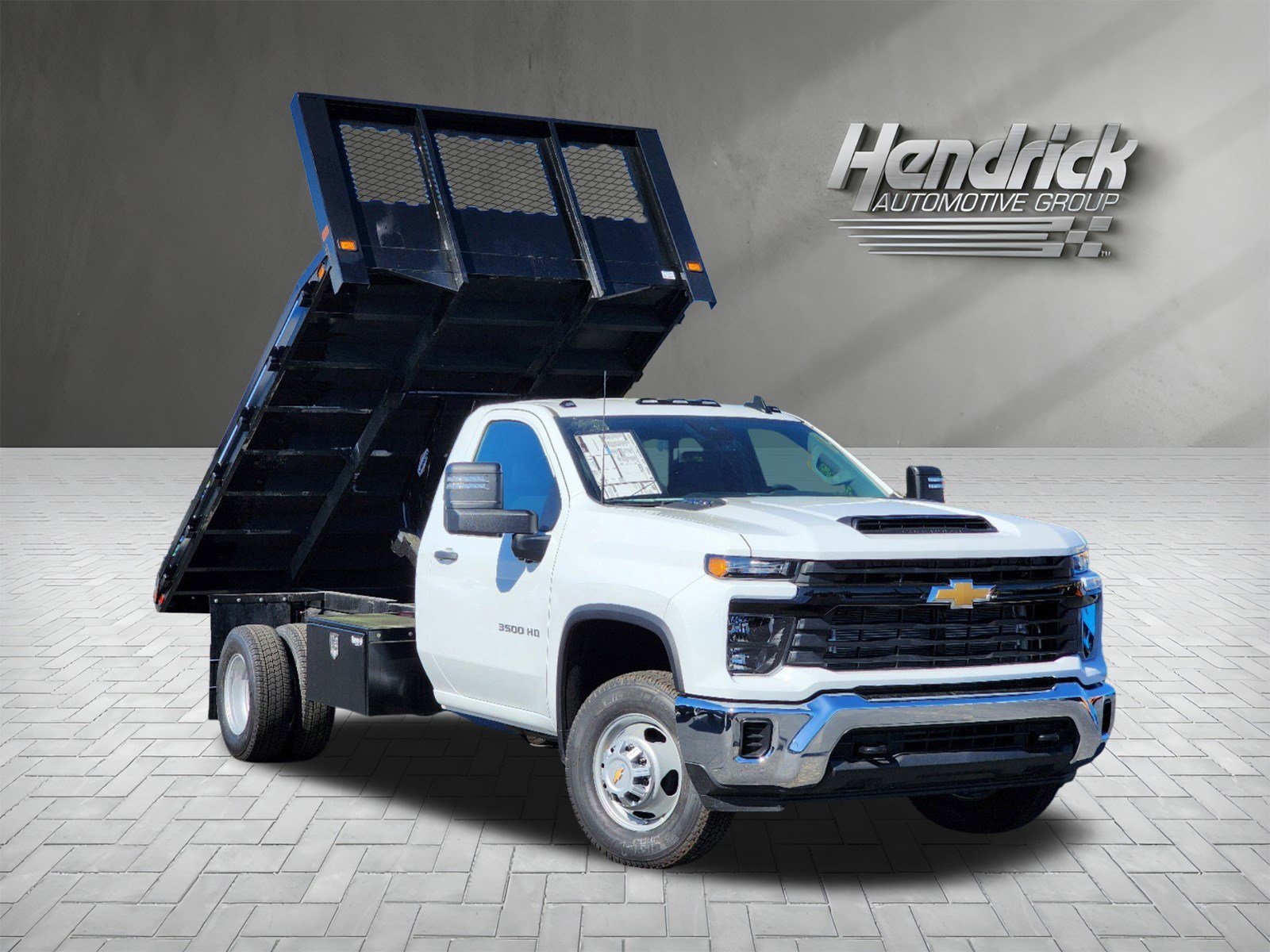 Your Local Guide to Buying a Chevy 3500 Dump Truck