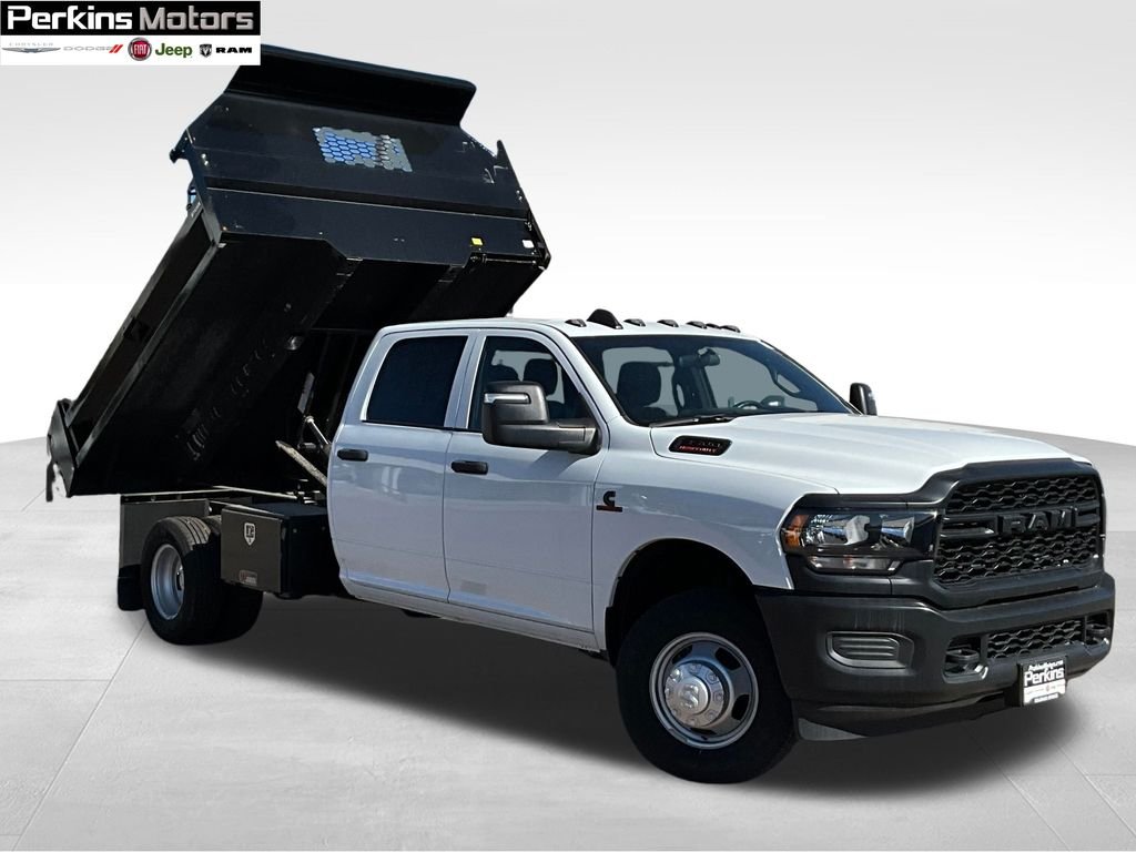 Ram 3500 Dump Truck_ Specs, Features & Buying Guide