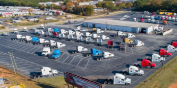 How to Buy an 18 Wheeler from a Private Seller Successfully