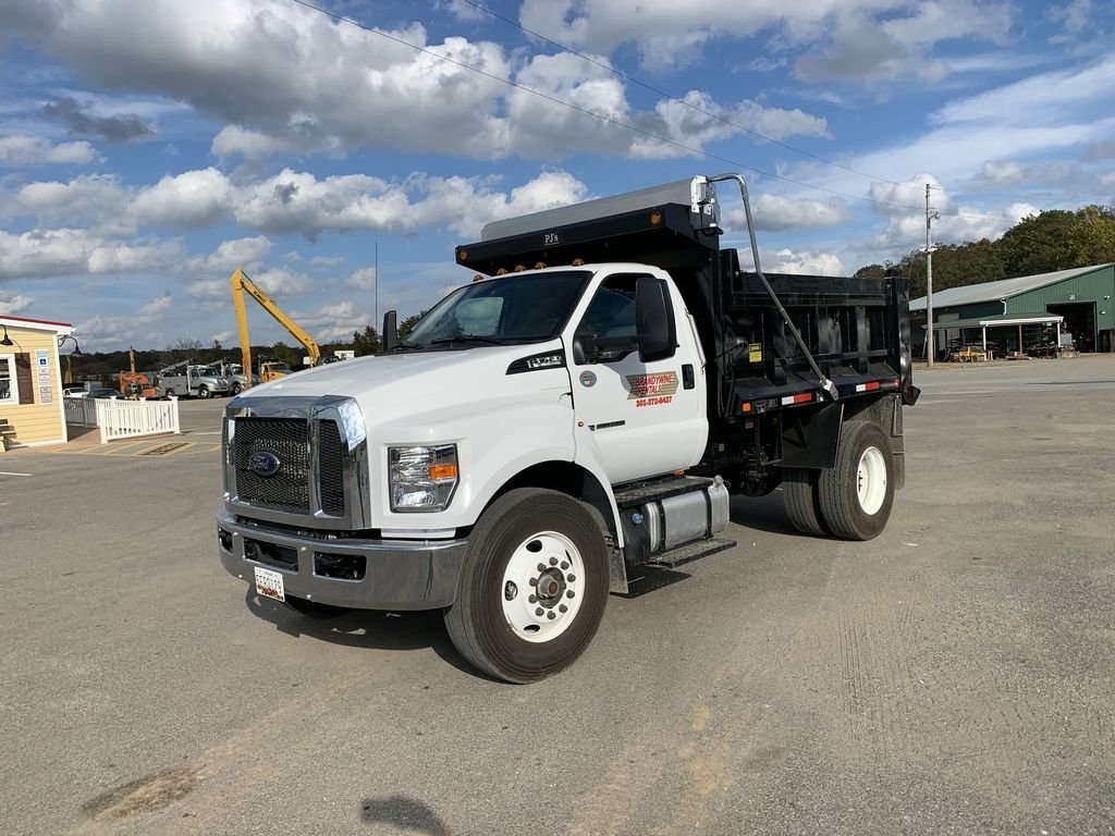 2022 Ford F550 Dump Truck for Sale _ Specs & Pricing