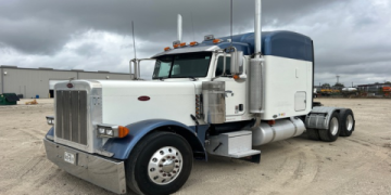 Find Quality Used Peterbilt Semi Trucks for Sale Near You