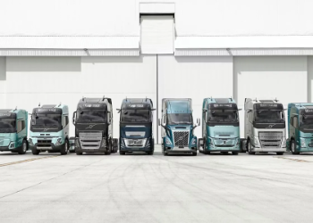 Electric Freight Trucks_ Benefits, Models, and Future Outlook