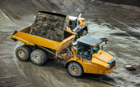 What Is an ADT Dump Truck_ Types and Applications Explained