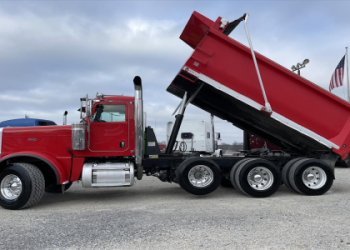 Top 5 Benefits of Buying a Repossessed Tri Axle Dump Truck