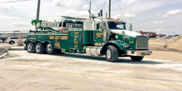 Find a Big Rig Tow Truck Near Me for Emergency Heavy Haul Transport