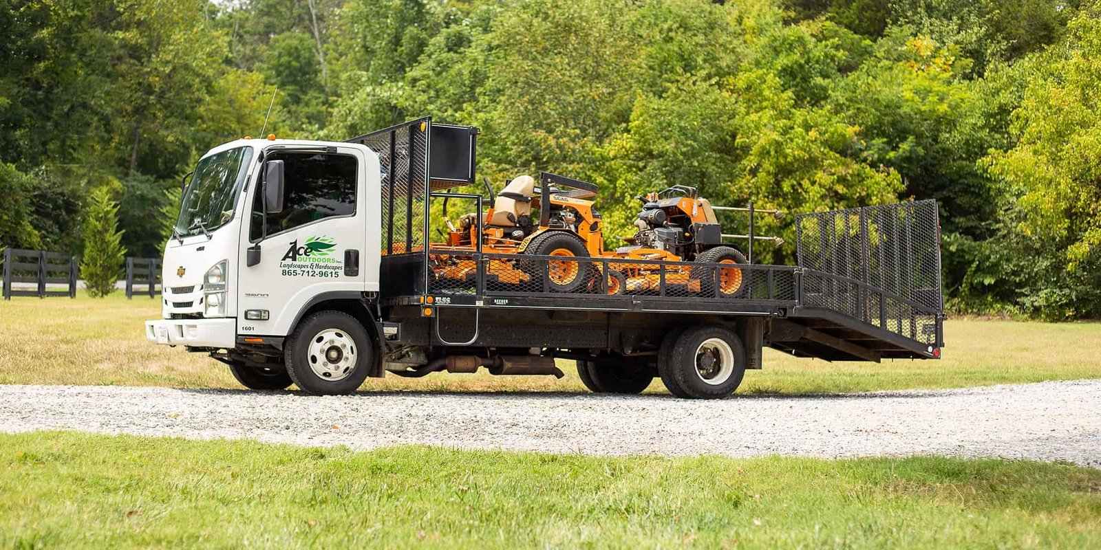 Your Local Guide to Buying Quality Landscape Trucks