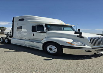 Need a Custom Sleeper Semi Truck_ Explore Trucks for Sale Here