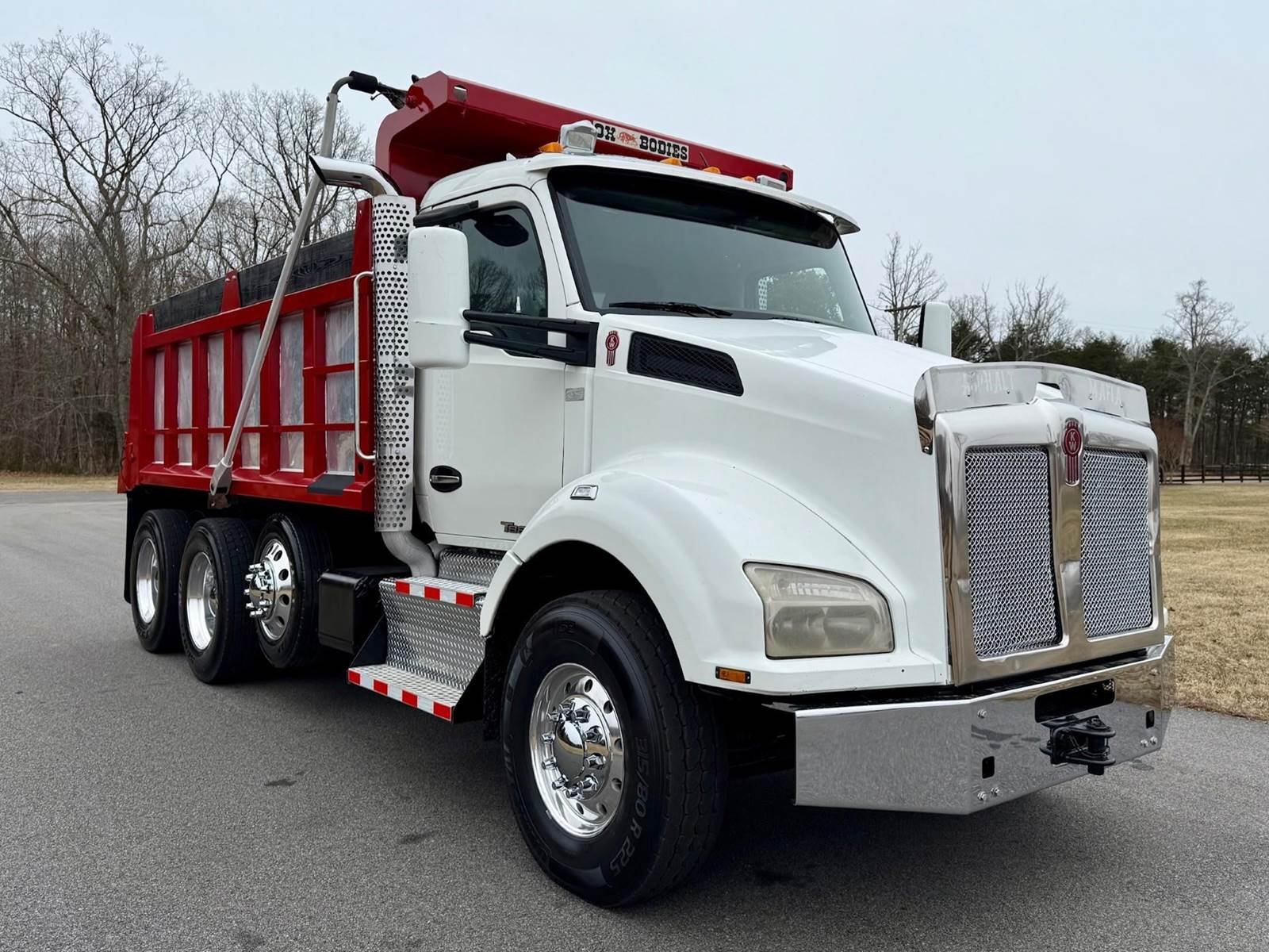 Where to Buy a Triaxle Dump Truck_ The Ultimate Sales Guide