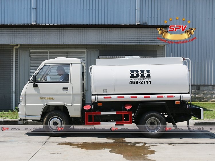 Top 5 Mini Fuel Tankers for Sale _ Compare Features & Prices
