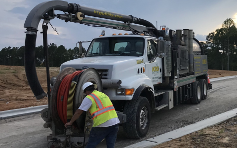 Eastway Tank Trucks – Expert Bulk Transport Solutions & Services