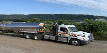 Need Dry Bulk Tankers for Hire_ Compare Services Now