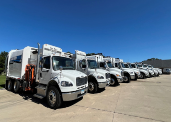 Rear Loader Garbage Trucks_ A Complete Guide for 2024