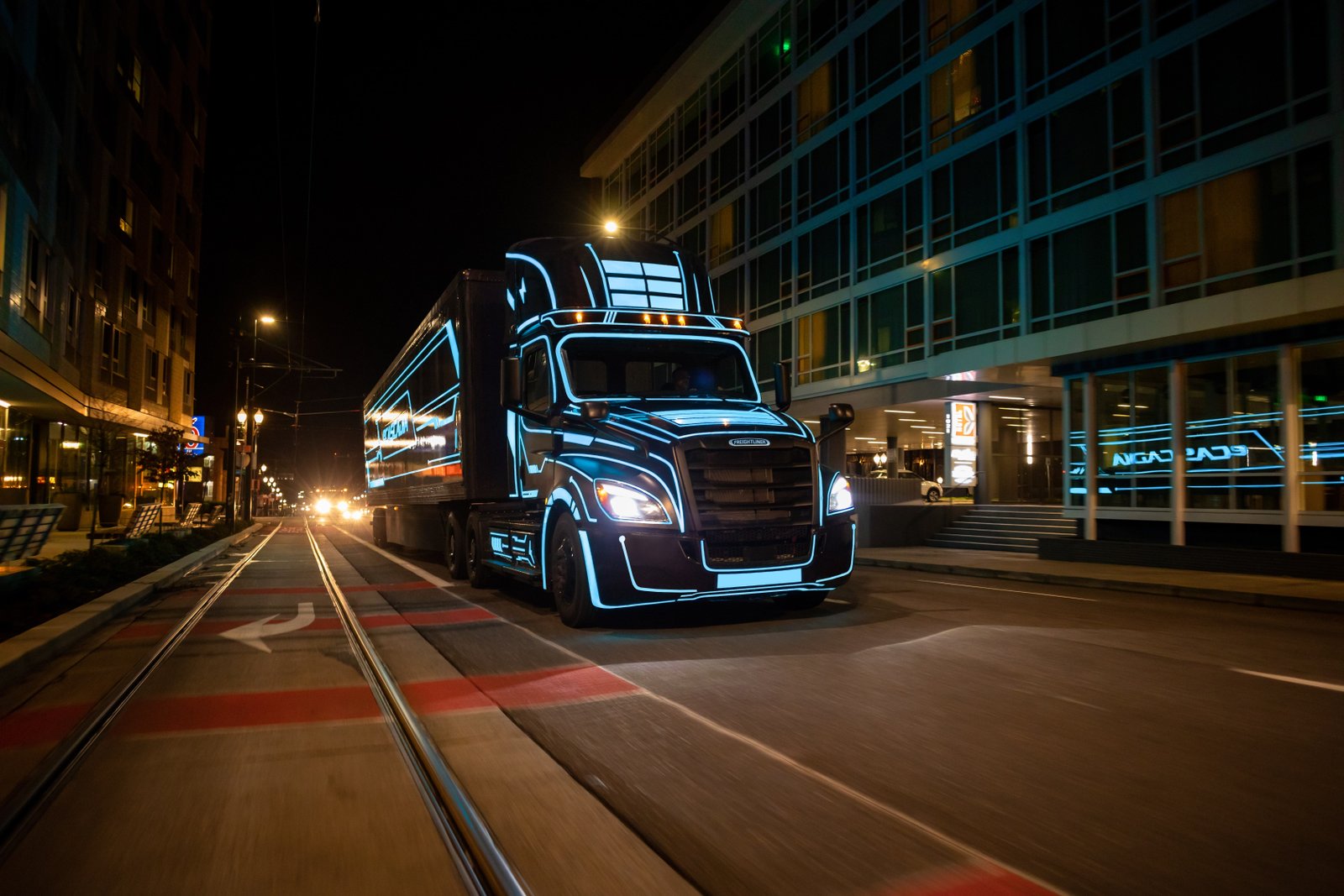 5 Leading Electric Semi Trucks Redefining 2022 Commercial Transport