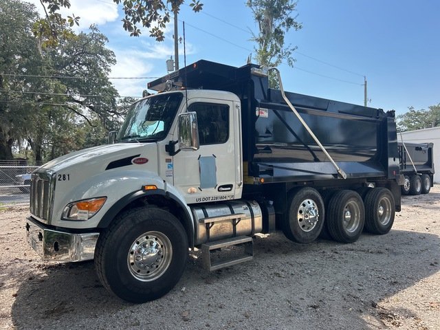 Find Owner-Listed Peterbilt Dump Trucks for Sale Directly