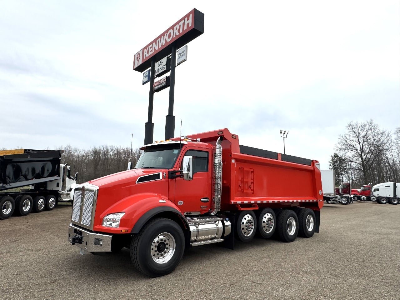 Browse Top-Quality Automatic Quad Axle Dump Trucks Available for Sale