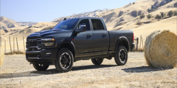 How to Choose the Right Dodge Bucket Truck for Your Fleet