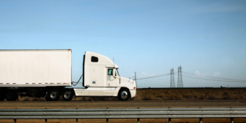 Your Guide to Buying the Best Semi Reefer Trailers for Sale