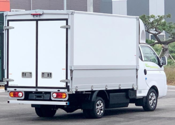 Wing Van Truck Factory  Fast Loading Logistics Units